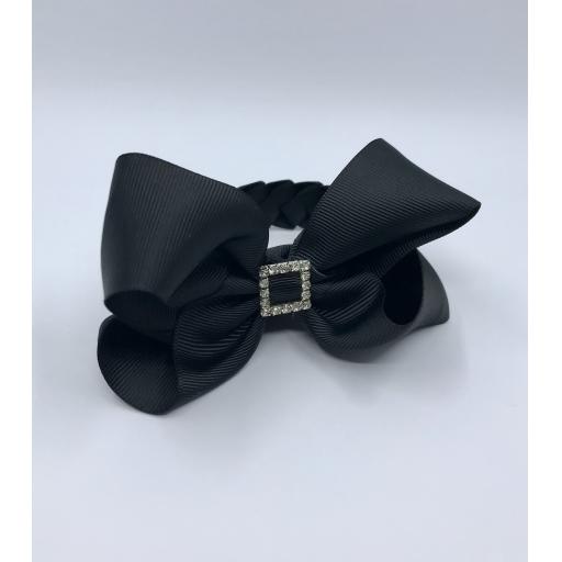 Black Boutique Bow with Pleated Tail Bunwrap